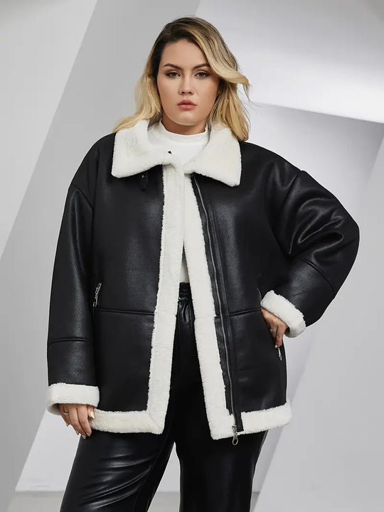 Leandre | Plus size winterjas met teddypaneel
