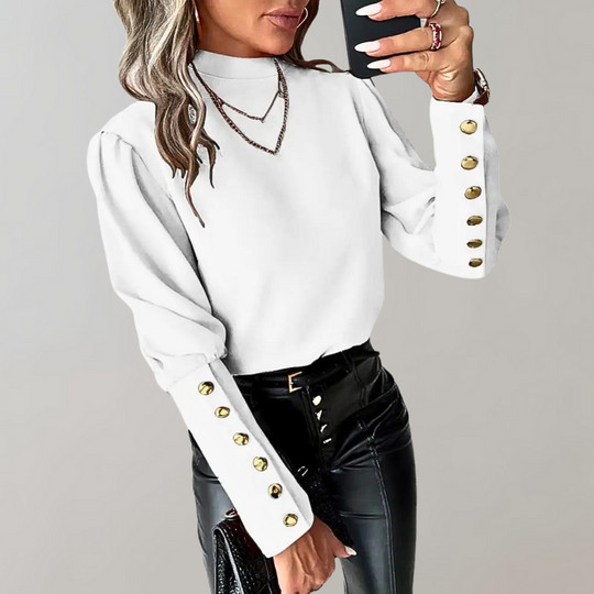 Carie | Elegante blouse met knoopdetails