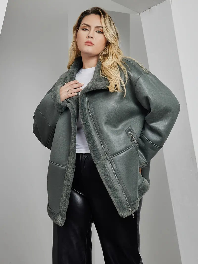 Leandre | Plus size winterjas met teddypaneel