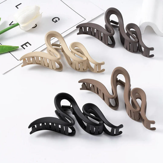 13cm Acryl Haarspeld – Mat Golvend Design in 4 Kleuren