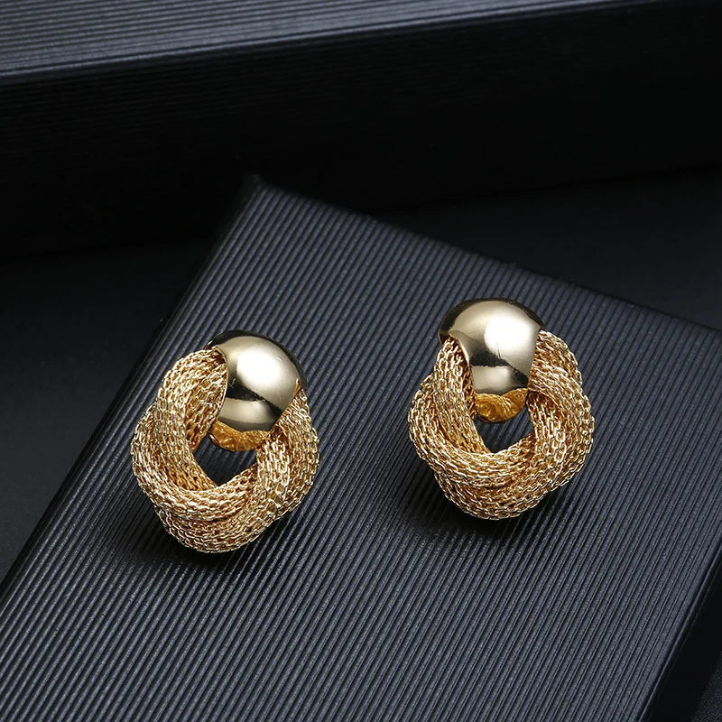 Tabea | Twisted Ear Hoops