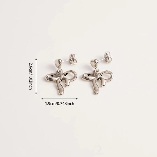 Ingeborg | titanium oorbellen