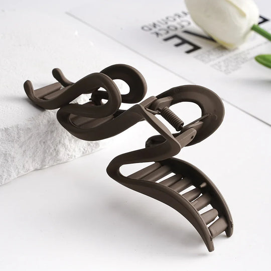 13cm Acryl Haarspeld – Mat Golvend Design in 4 Kleuren