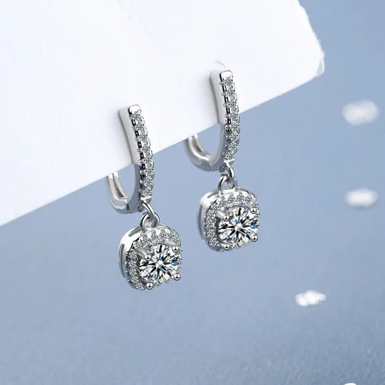 Sieglinde | Huggie Oorbellen Moissanite