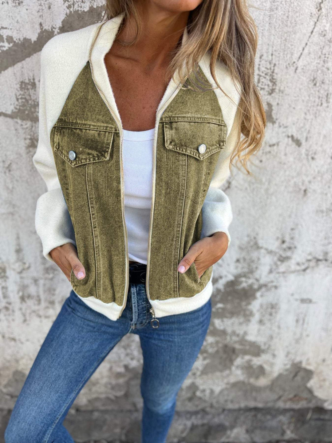 Thea | Chique contrasterend streetwear jack