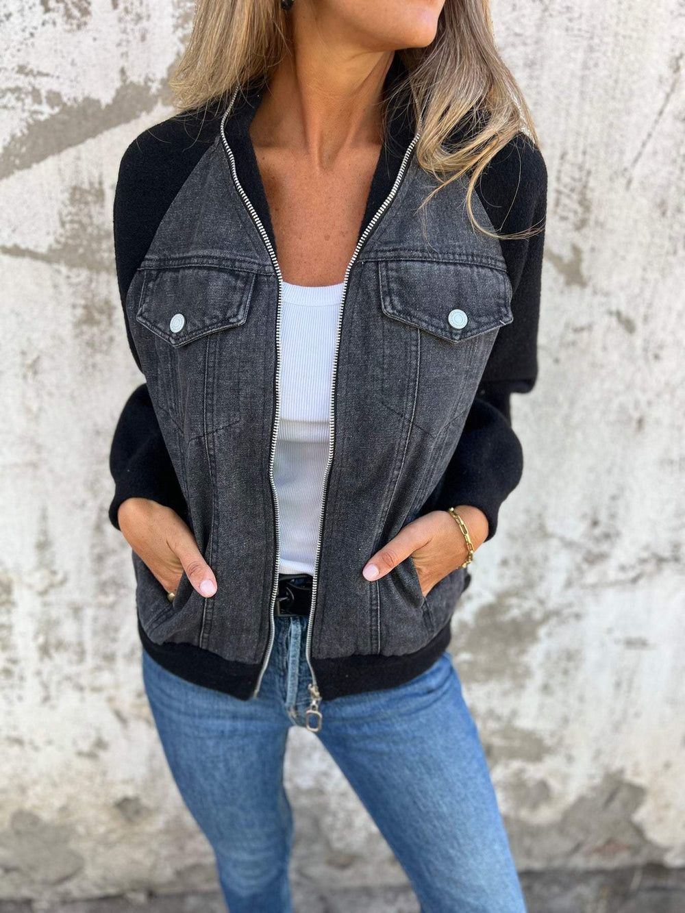 Thea | Chique contrasterend streetwear jack